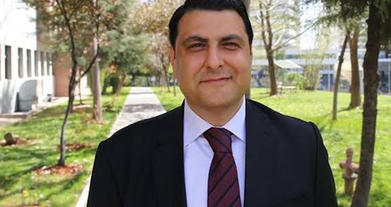 akpye gecen baskan chpli temsilciyigorevdenaldi ENfrLCAE