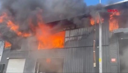 beylikduzunde sanayi sitesindeki is yerinde yangin azr7etMI