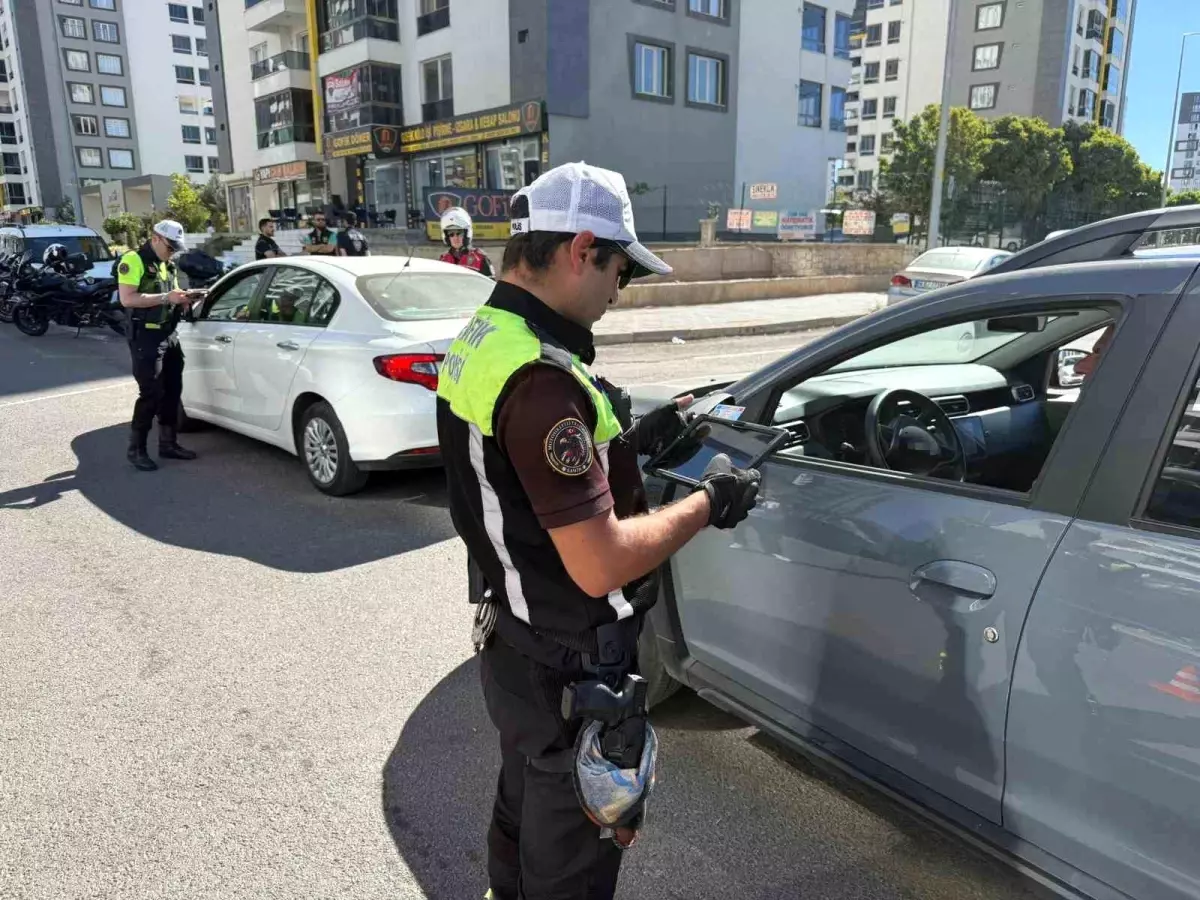 diyarbakirda cocuk ve genclerin korunmasi icin huzur uygulamasi K76Q38aG