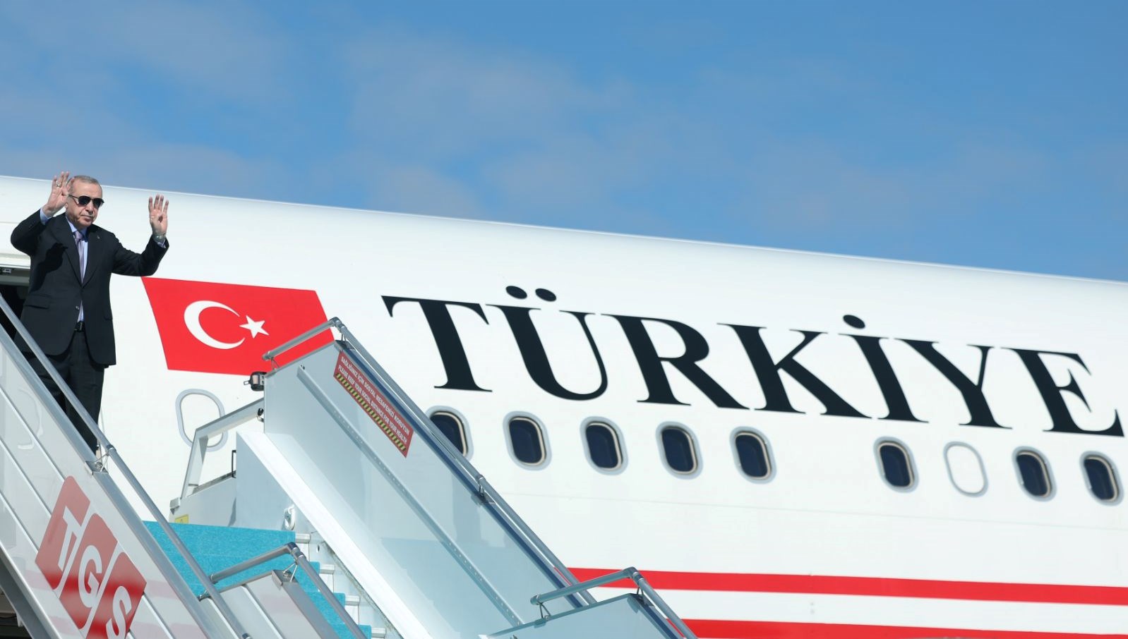 misirda gazze zirvesi cumhurbaskani erdoganin ucagi pisti pas gecti sonra indi y6bbhg2H.jpg