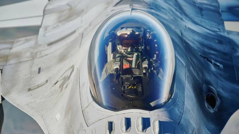 bloomberg turkiye ve lockheed martin f 16larin fiyatlandirmasiyla ilgili pazarlik icin gorusmeler yapacak CDvMskIK.jpg