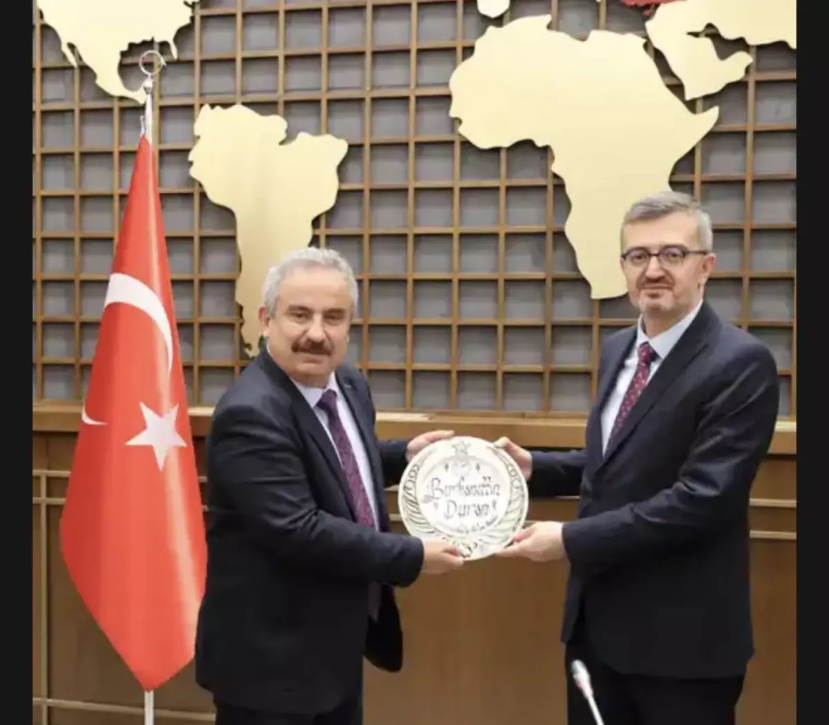 turkiye basin federasyonu iletisim baskani burhanettin durani ziyaret etti x8rQCEx8.jpg