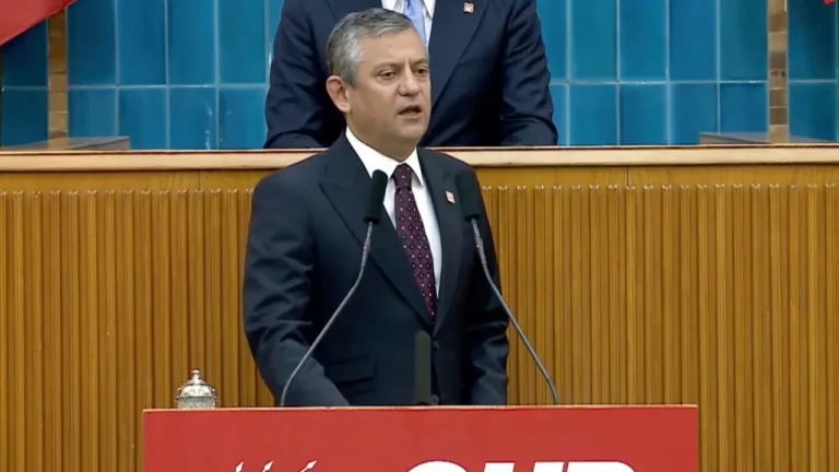 son-dakika-ozgur-ozelden-iktidara-sert-sozler-ak-partinin-kara-duzeninin-en-kara-noktasi-vAZCkZYE