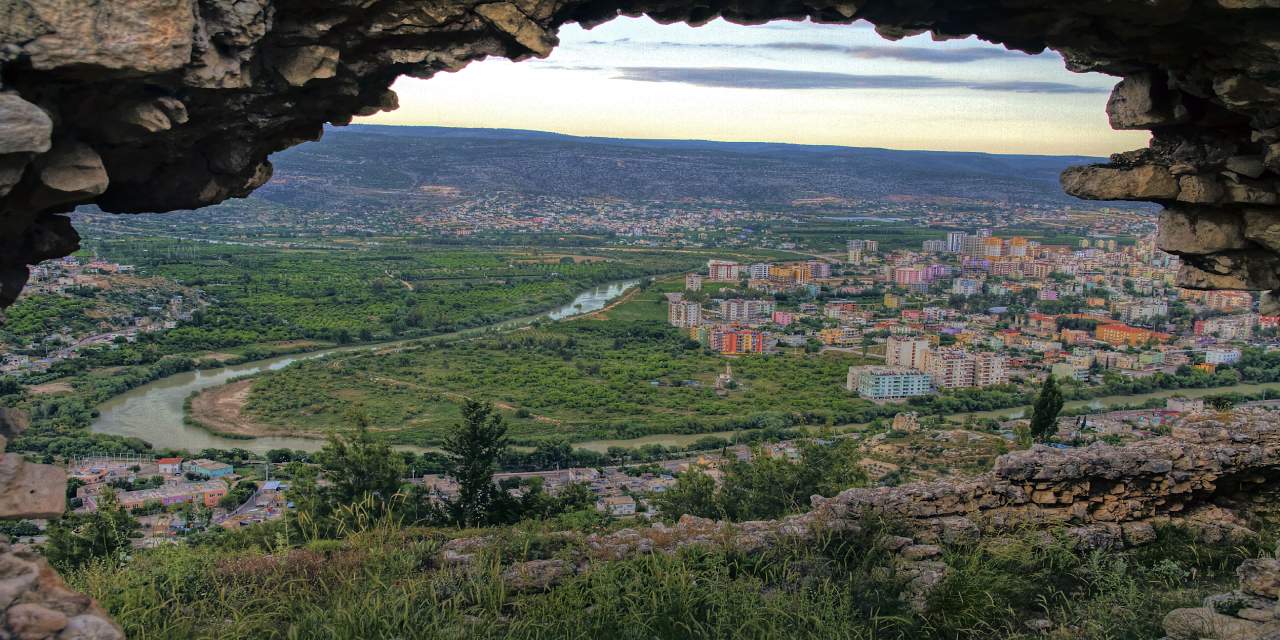Evliya Çelebi’nin Efsanevi Kalesi: Silifke Kalesi Gece Ziyaretlerine Açılıyor