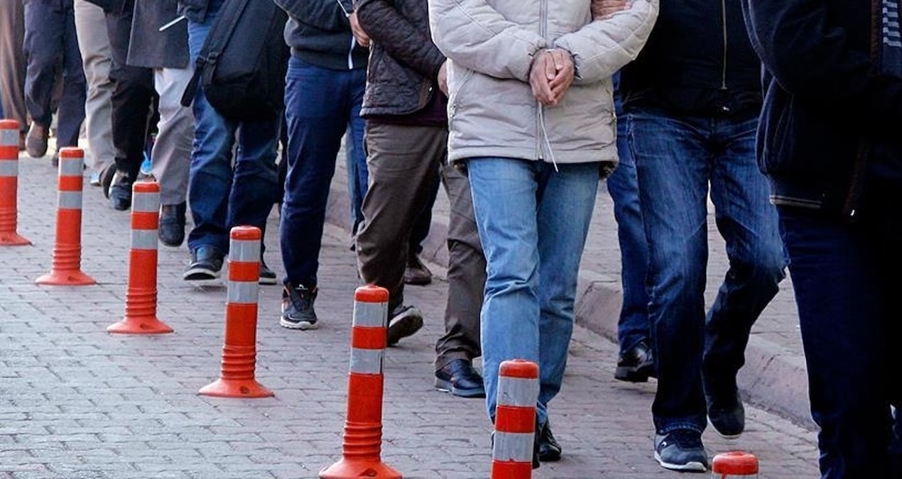 Edirne ve Kırklareli’de kaçak göçmen operasyonu: 11 kişi yakalandı Edirne ve kirklarelide kacak gocmen operasyonu 11 kisi yakalandi JENPffMK